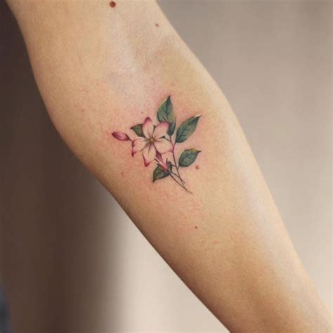 diseo de jazmines tatuajes|Mejores Tatuajes de Flor de Jazmín y su Significado